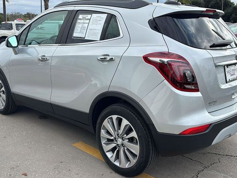 Used 2020 Buick Encore Preferred w/ Safety Package image 5