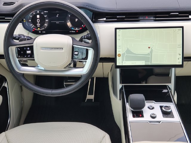 New 2027 Land Rover Range Rover Long Wheelbase SE AWD/4WD image 23