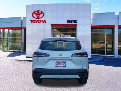 New 2026 Toyota Corolla Cross L AWD/4WD image 4