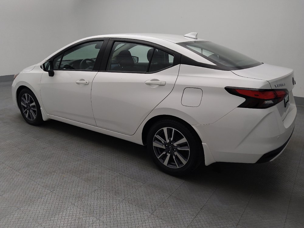 Used 2023 Nissan Versa SV w/ Trunk Package FWD image 3