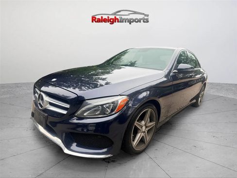 Used 2017 Mercedes-Benz C 300 4MATIC Sedan image 3