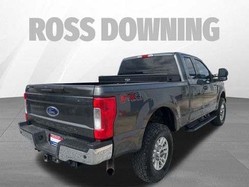 Used 2019 Ford F250 XLT w/ XLT Value Package image 4