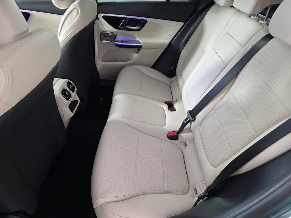 New 2027 Mercedes-Benz GLC 300 image 11