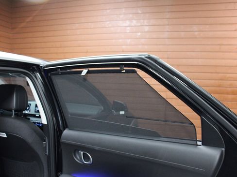 Used 2024 Hyundai Ioniq 5 Limited image 23