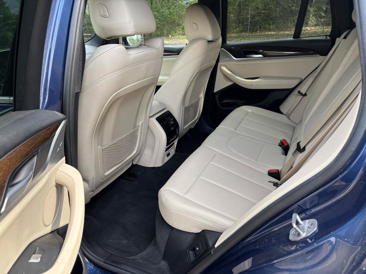 Used 2021 BMW X3 xDrive30e w/ Convenience Package AWD/4WD image 9