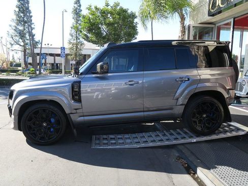 Used 2024 Land Rover Defender 110 X-Dynamic SE image 60