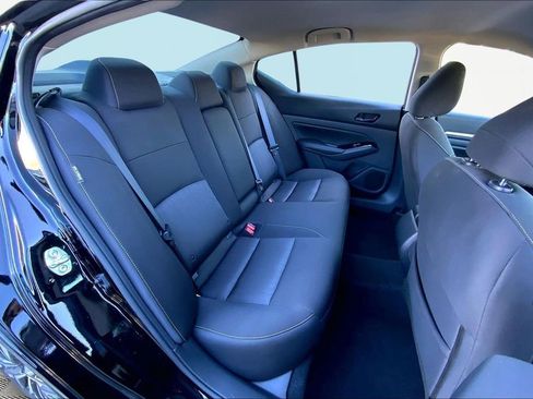 Used 2023 Nissan Altima 2.5 SV image 17