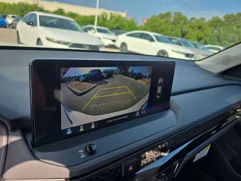 Used 2025 Honda Accord EX-L image 19