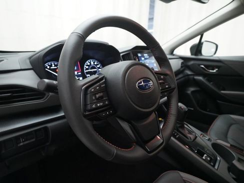 Certified 2025 Subaru Crosstrek 2.5i Limited w/ Crosstrek Mirror Package image 9