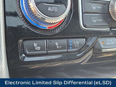 Used 2023 GMC Yukon XL Denali w/ LPO, Floor Liner Package AWD/4WD image 19