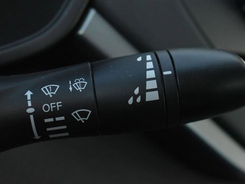 Used 2024 Nissan Altima 2.5 S image 21