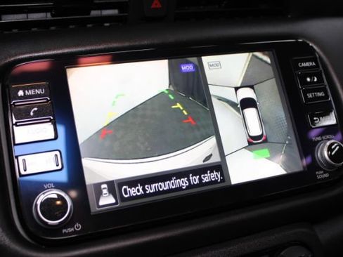 Used 2021 Nissan Kicks SR w/ SR Premium Package FWD image 19