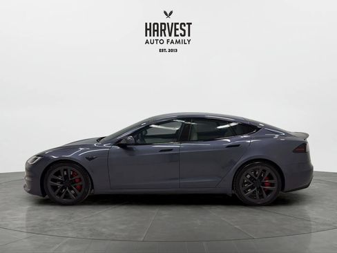 Used 2023 Tesla Model S Plaid AWD/4WD image 2