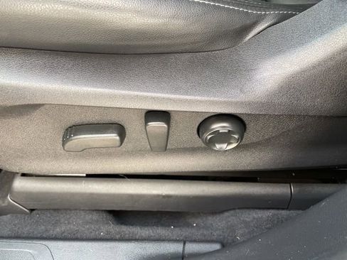 Used 2023 Subaru Ascent Touring image 17