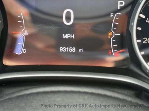 Used 2018 Jeep Compass Limited AWD/4WD image 31