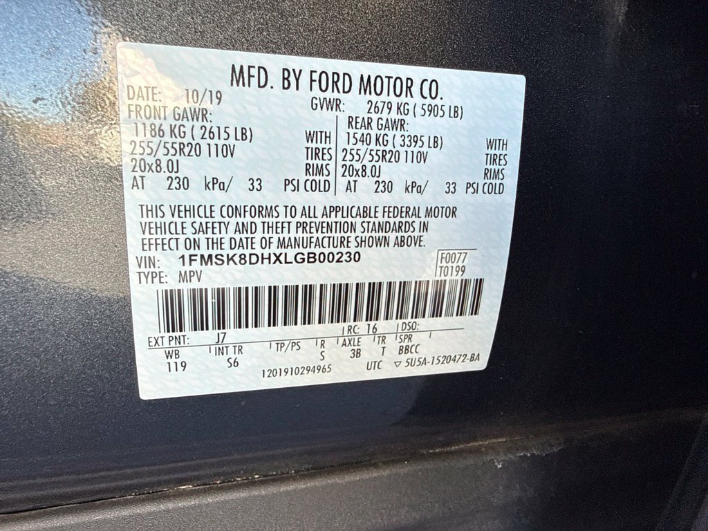 Used 2020 Ford Explorer XLT w/ Equipment Group 202A AWD/4WD image 12