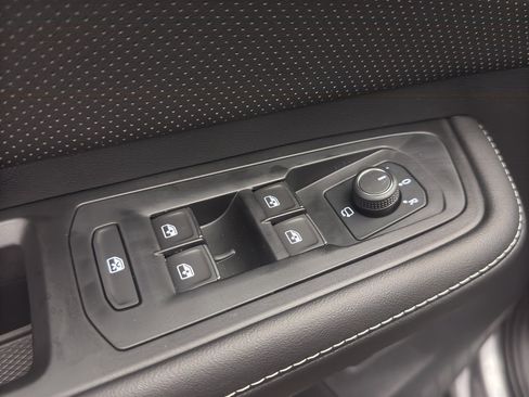 New 2025 Volkswagen Atlas SEL Premium R-Line image 9