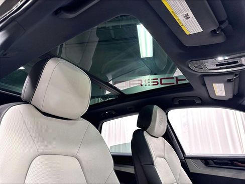 New 2026 Porsche Cayenne AWD/4WD image 26