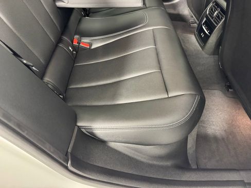 Used 2024 BMW 330i Sedan image 30