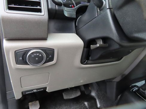 Used 2019 Ford F350 XL w/ Power Equipment Group AWD/4WD image 29