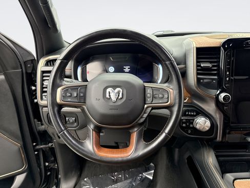 Used 2023 RAM 1500 Limited AWD/4WD image 14