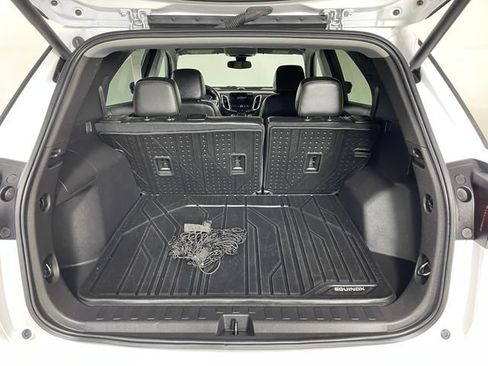 Certified 2022 Chevrolet Equinox Premier AWD/4WD image 16