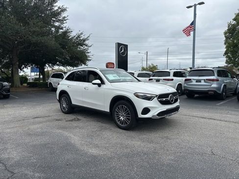 New 2026 Mercedes-Benz GLC 300 4MATIC image 2