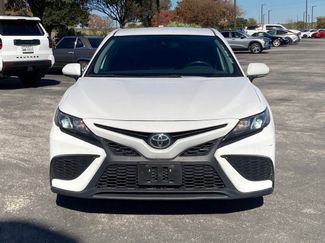 Used 2024 Toyota Camry SE video 2