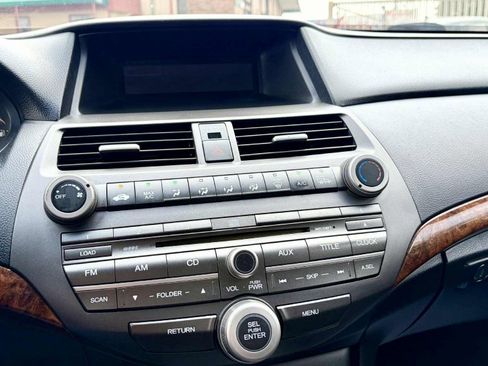 Used 2012 Honda Accord EX image 16