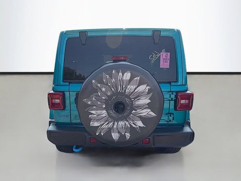 Used 2024 Jeep Wrangler Unlimited Sahara w/ Safety Group AWD/4WD image 8