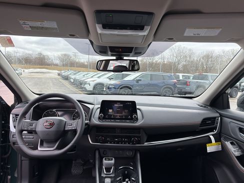 New 2026 Nissan Rogue SV image 28