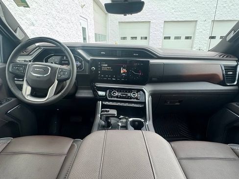 Used 2026 GMC Sierra 1500 Denali AWD/4WD image 14