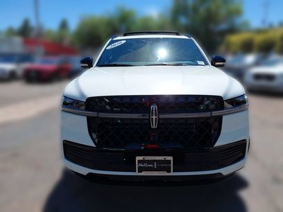 New 2026 Lincoln Navigator Reserve w/ Jet Appearance Package