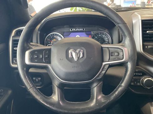 Used 2019 RAM 1500 Big Horn AWD/4WD image 17
