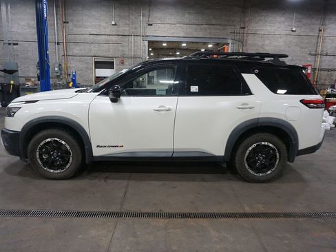 Used 2023 Nissan Pathfinder Rock Creek image 19