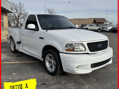 Used 2000 Ford F150 Lightning image 17