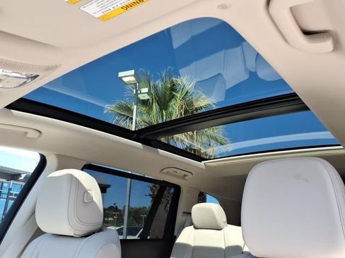 New 2026 Mercedes-Benz GLS 450 4MATIC image 14