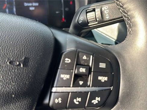 Certified 2025 Ford Maverick XLT w/ XLT Luxury Package image 22