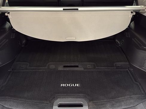 Used 2016 Nissan Rogue SL AWD/4WD image 7