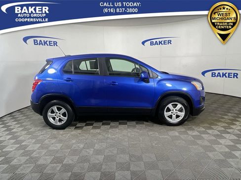 Used 2016 Chevrolet Trax LS w/ LPO, Cargo Package image 10