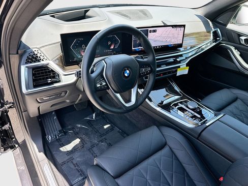 Certified 2025 BMW X5 xDrive40i image 6
