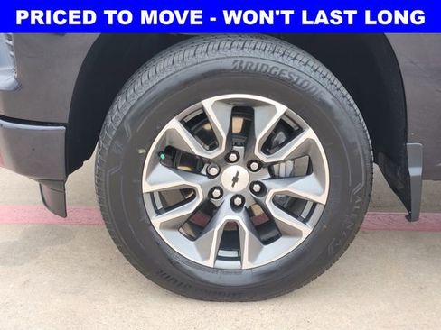 Used 2024 Chevrolet Silverado 1500 RST w/ Convenience Package II AWD/4WD image 17