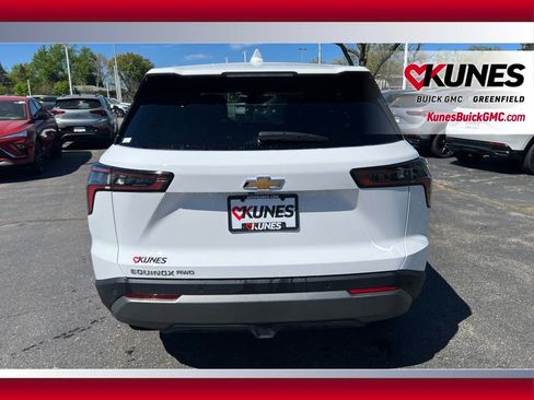 Used 2025 Chevrolet Equinox LT AWD/4WD image 6