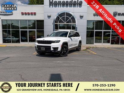 Used 2022 Jeep Grand Cherokee L Laredo