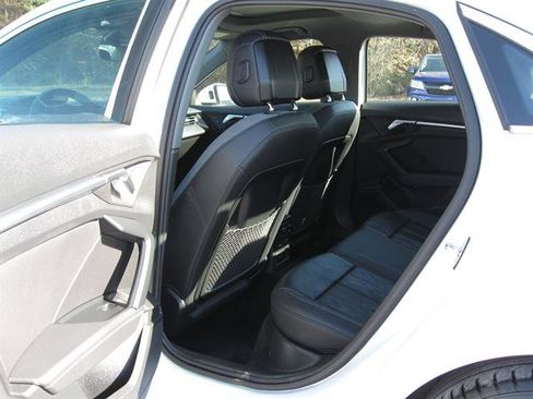 Used 2024 Audi A3 2.0T Premium image 5