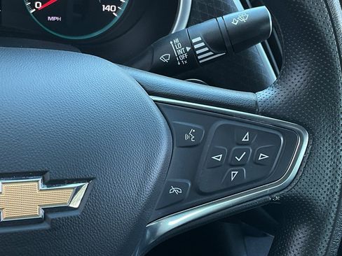 Used 2024 Chevrolet Malibu LT image 23