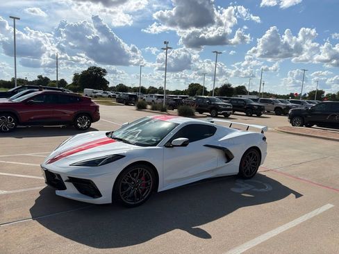 Used 2025 Chevrolet Corvette Stingray Preferred Cpe w/ Stealth Interior Trim Package RWD image 4