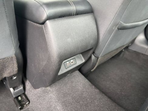 Used 2025 Nissan Altima 2.5 SV FWD image 23