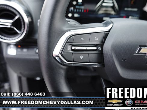 Used 2026 Chevrolet Equinox LT FWD image 19