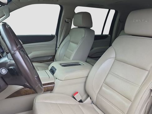 Used 2020 GMC Yukon XL Denali w/ Denali Ultimate Package AWD/4WD image 7